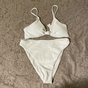Dippin Daisys white bikini SET
